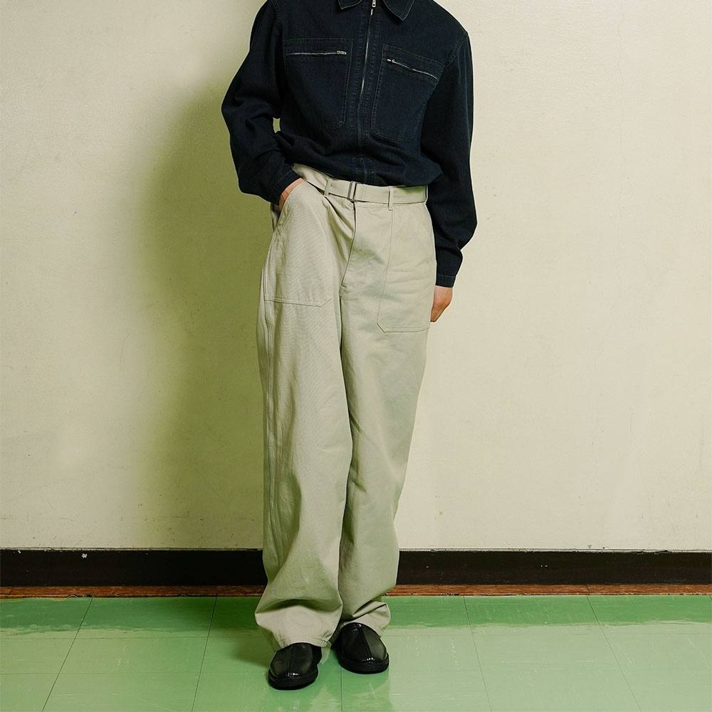 【22SS】AURALEE CHINO BELTED PANTS購入検討中です