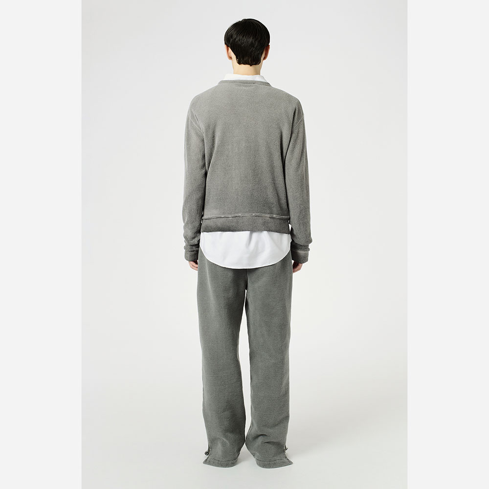 JKPT STORE / PARALLEL V-NECK GREY SPRAY DYE CHERUB WOOL