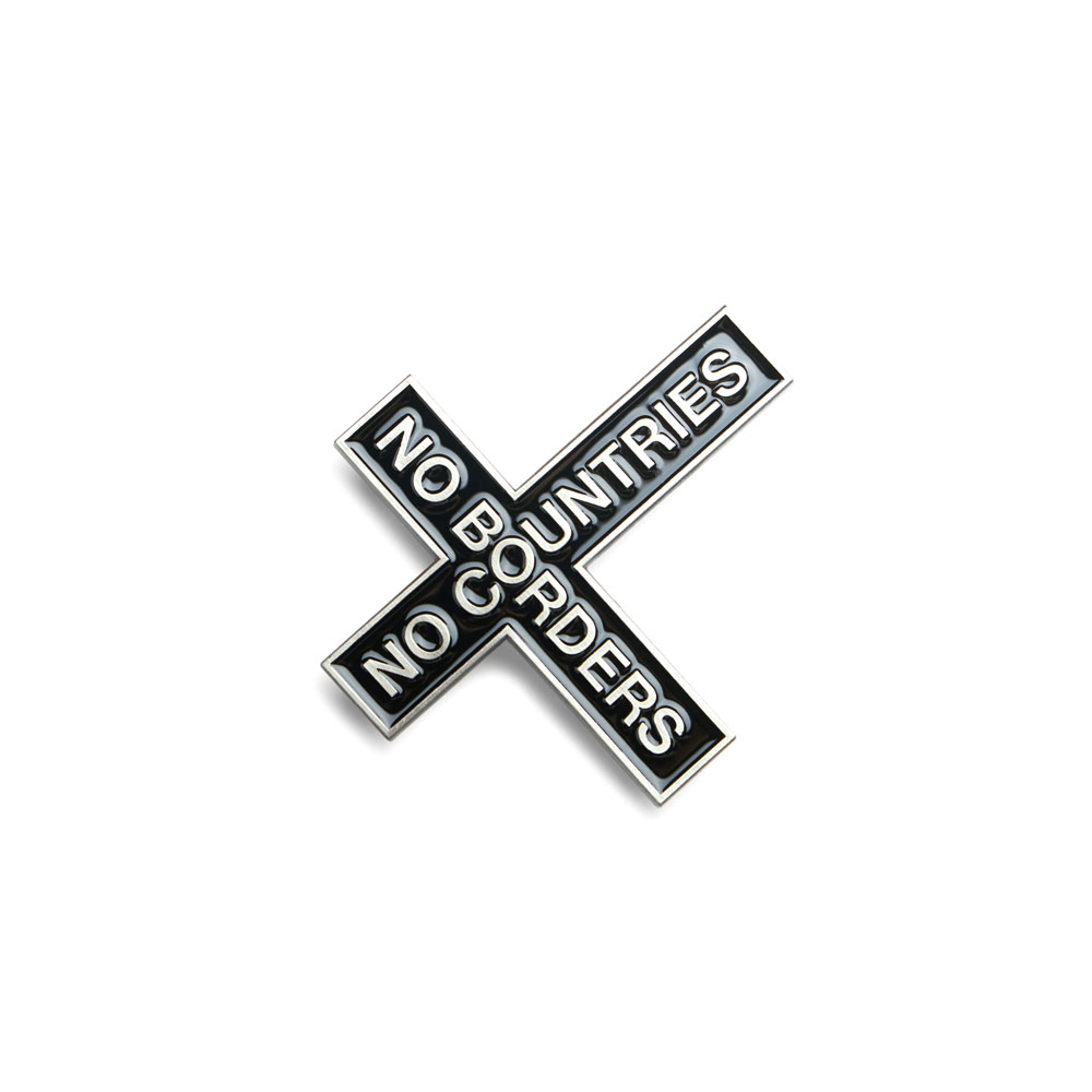 NO BORDERS PIN METAL BLACK
