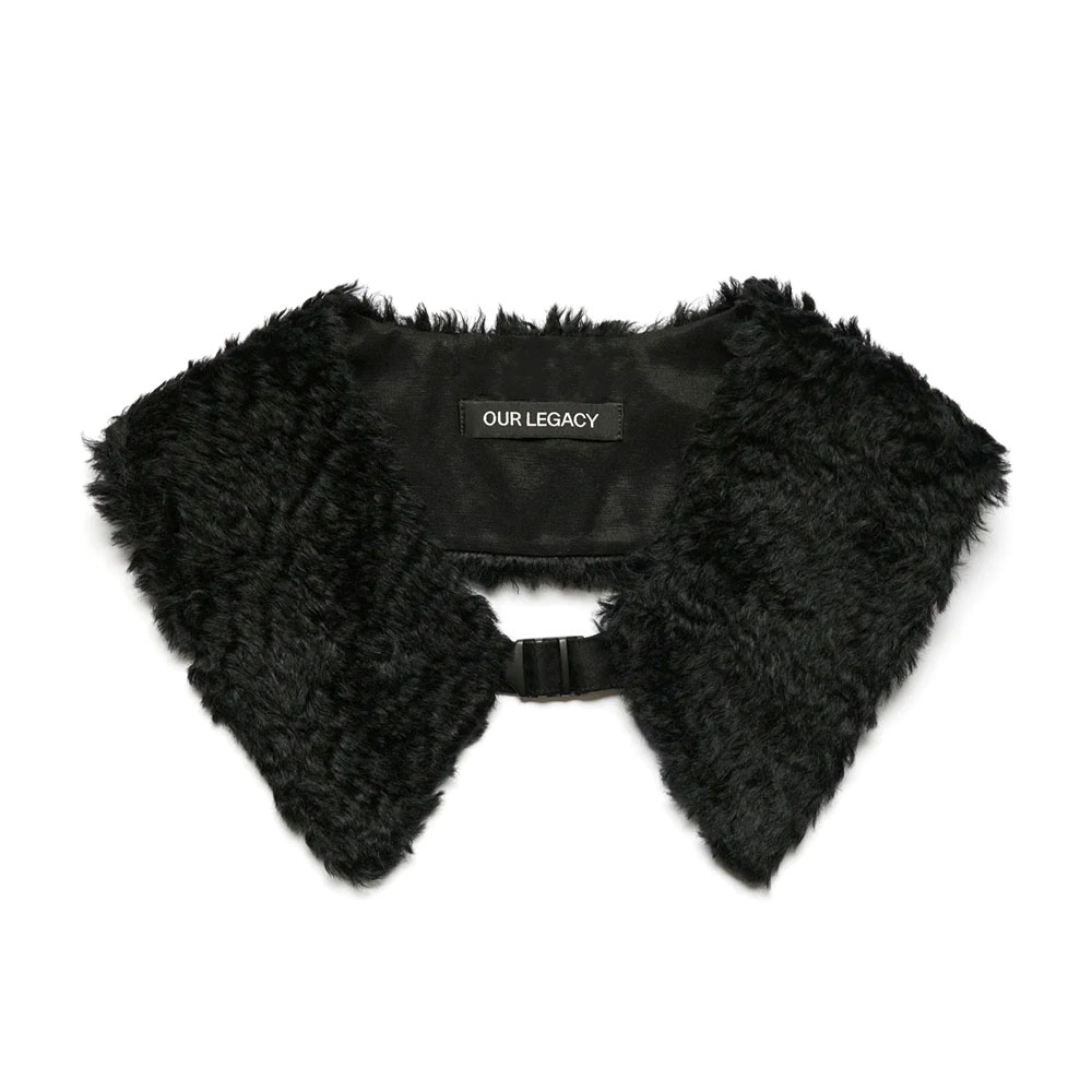JAGGED COLLAR FUZZY FUR BLACK