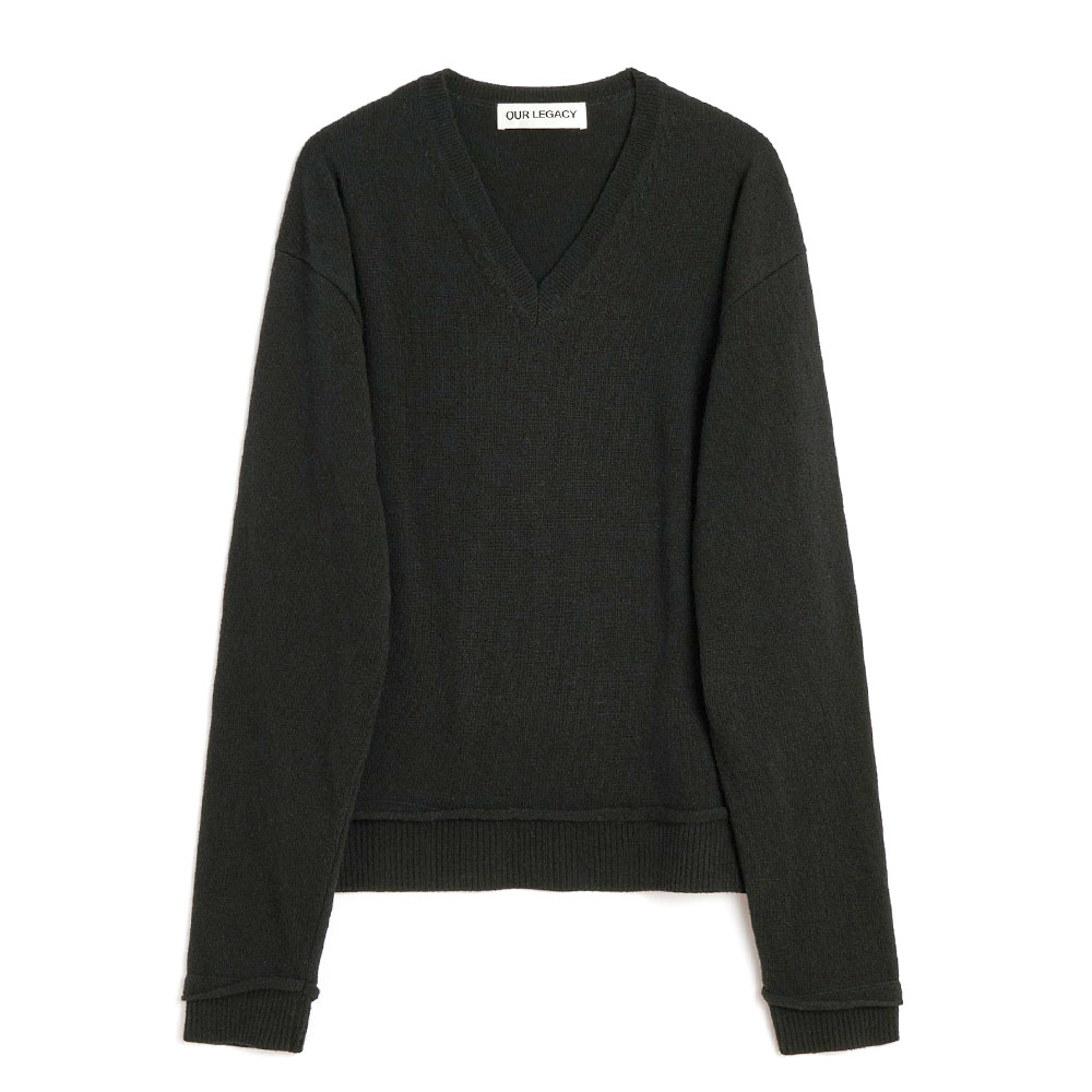 PARALLEL V-NECK BLACK CHERUB WOOL