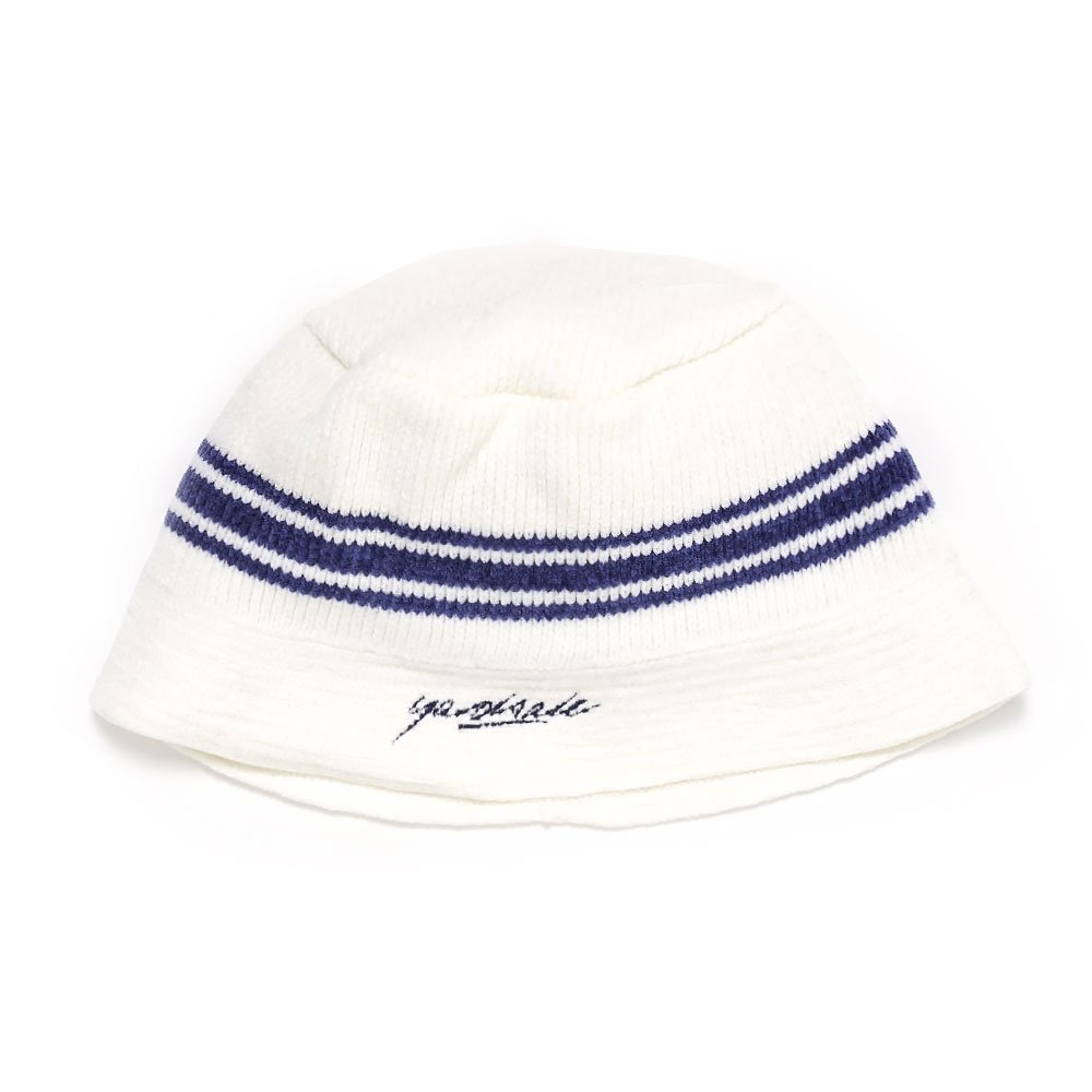 CHENILLE BUCKET HAT WHITE