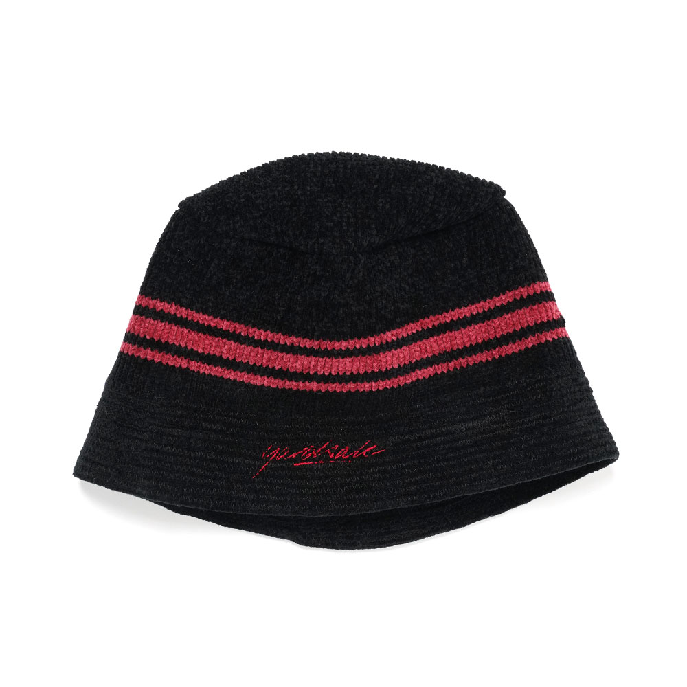 CHENILLE BUCKET HAT BLACK